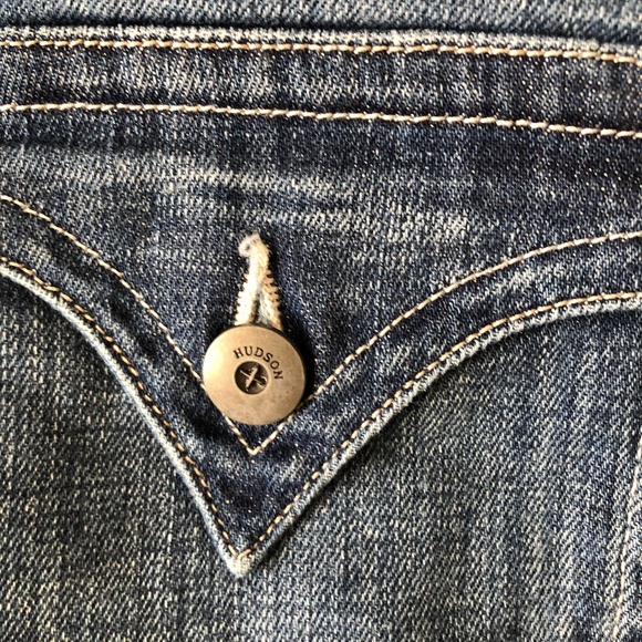 Hudson Signature Bootcut Jeans, Size 31, L32, gently used, great condition - Picture 4 of 7